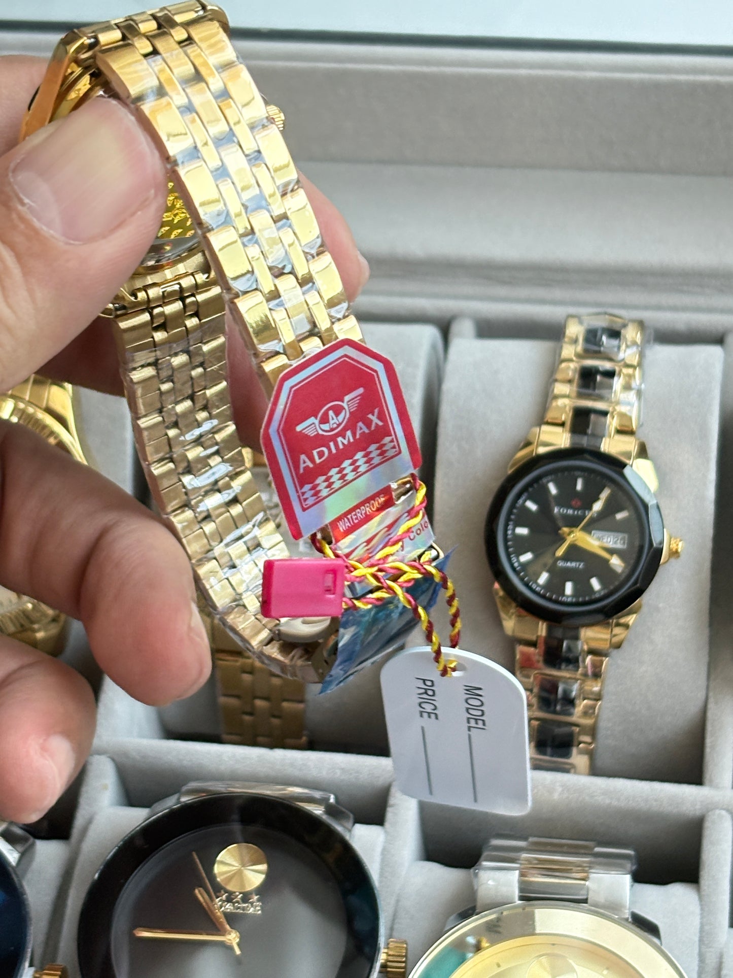 Heavy & High quality Analog Watches with back and gold color