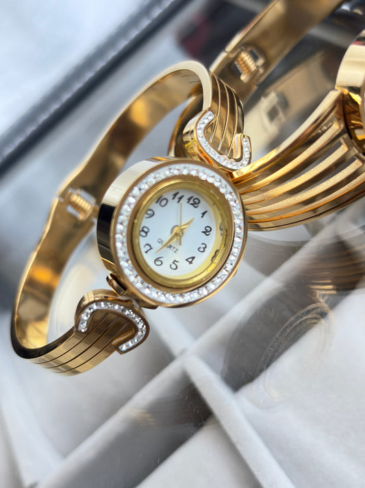 Women’s Stainless Steel Analog Watch