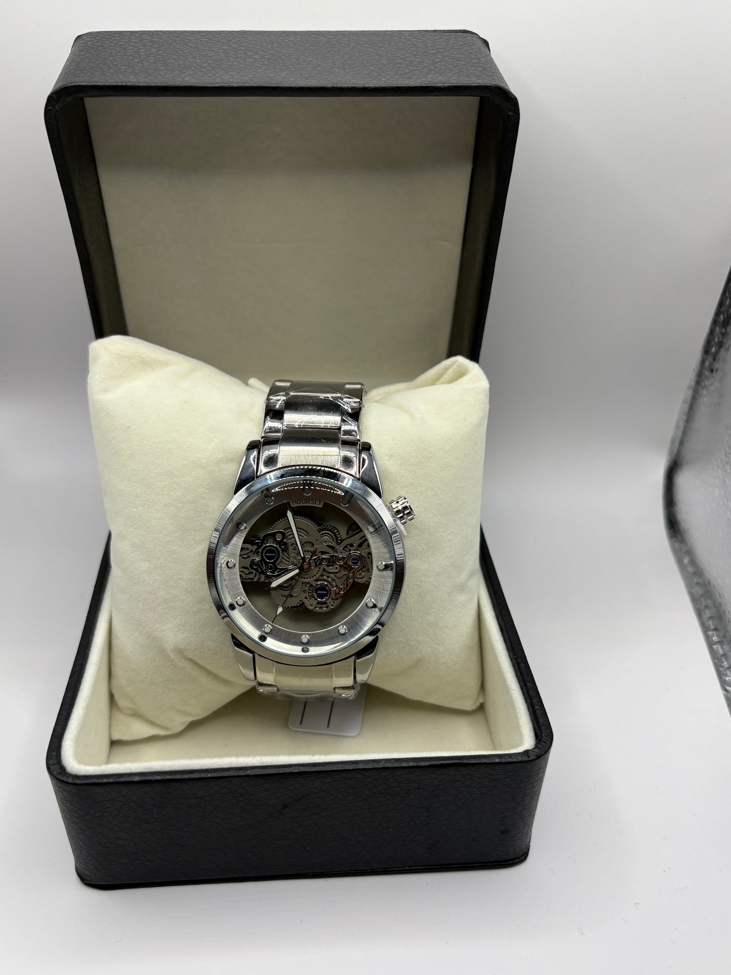 Elite Men Analog Watches Hoursly Silver