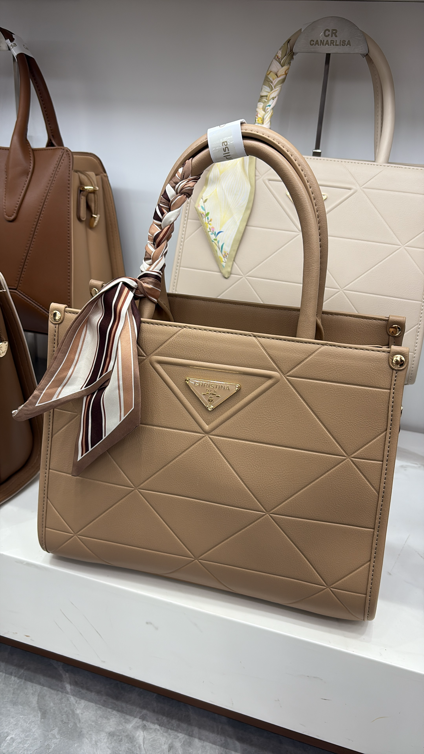 Christina OLK W7651 Luxury Bag (Pink, Beige, Green, Black, khaki and Brown colors) 8595 + Shams Musk for free (Ibrahim Al Qurashi)