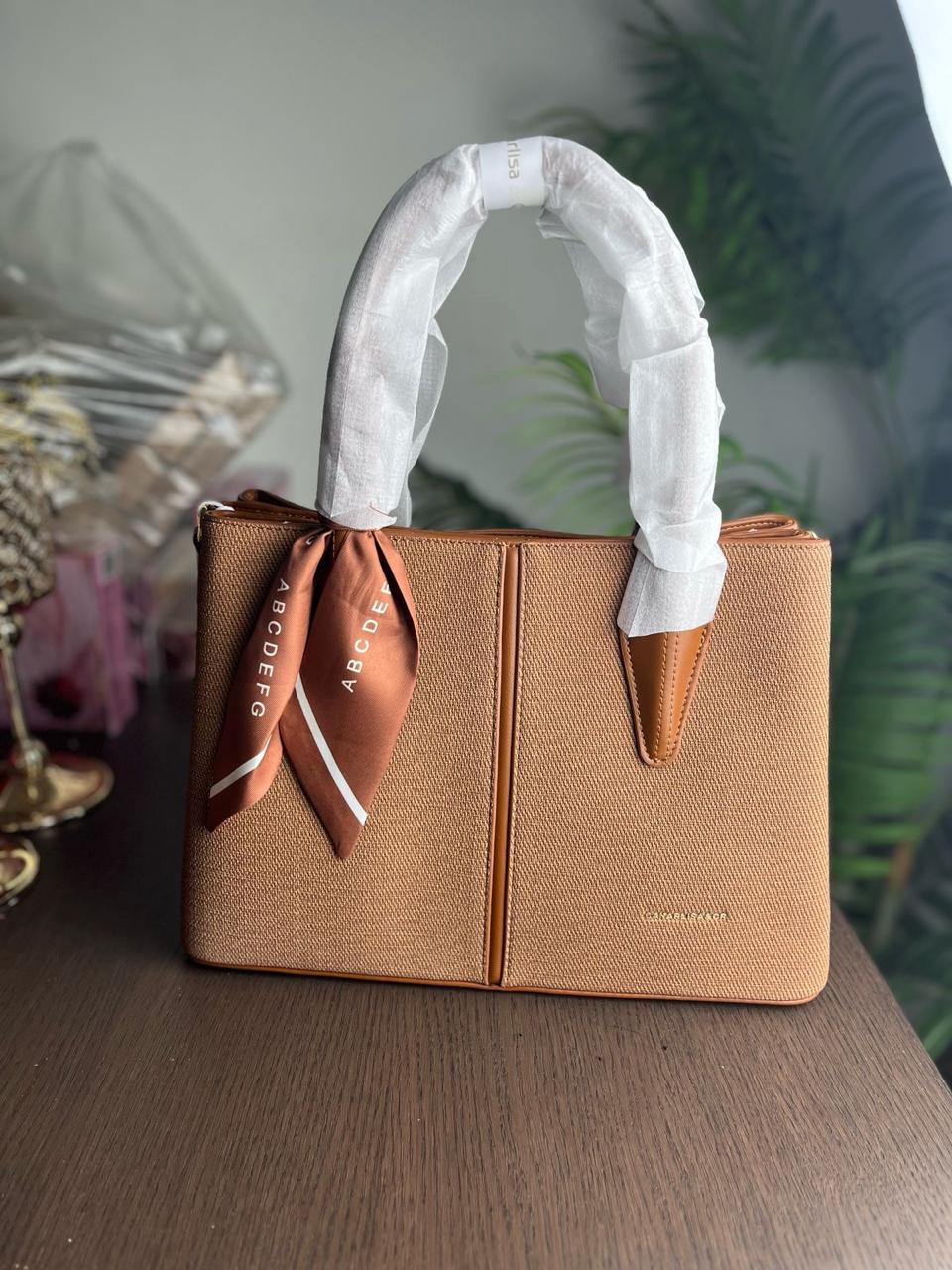 Canarilsa Hand bag & shoulder bag Elegant finishing (Black, Dark Blue, Beige and Beige Colors) 7178